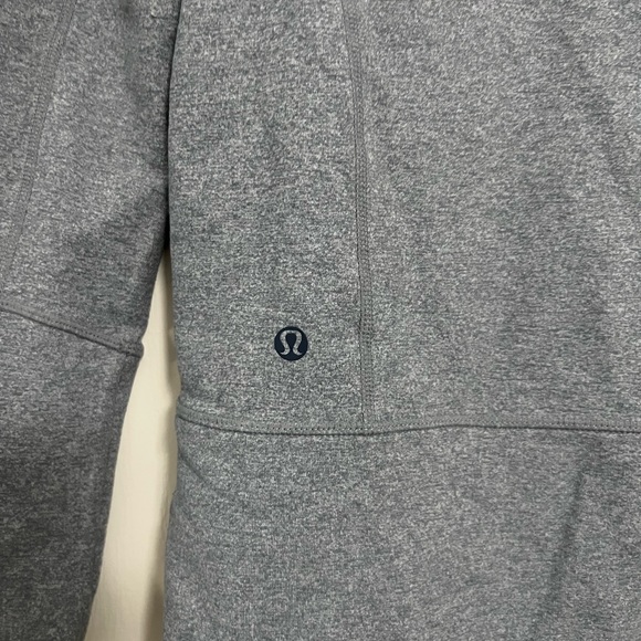 Lululemon In Stride Jacket Heathered Fossil /Blurred Blossoms White Size 6 - Picture 13 of 14
